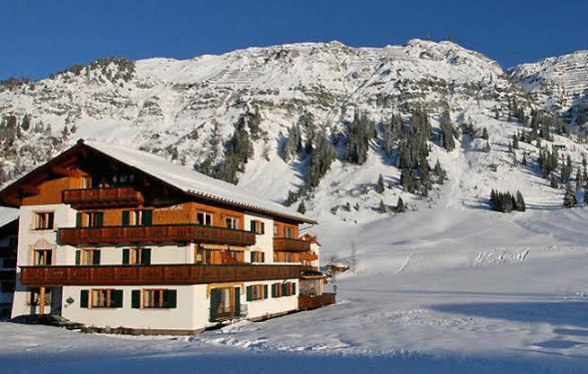 Alpenland - Das Feine Kleine Hotel Lech am Arlberg Exterior foto